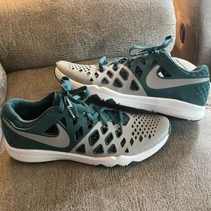 NFL x Train Speed 4 AMP 'Philadelphia Eagles worn once